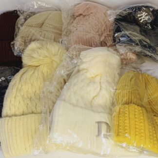 Beanie knitted wool (qty 2)