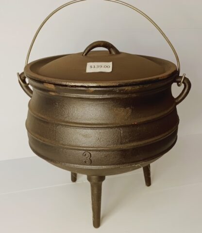 Cast Iron Potjie camp oven